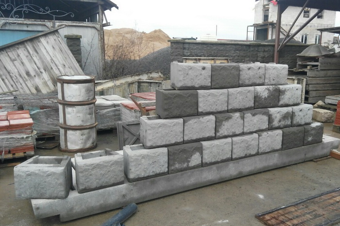 ВИДЕО. Подпорная стенка из бетонных блоков